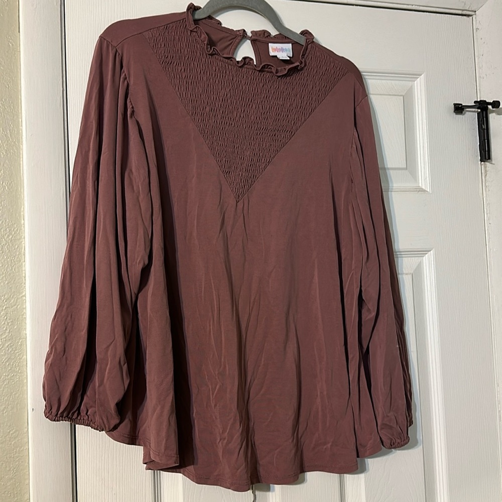 Lularoe top size large